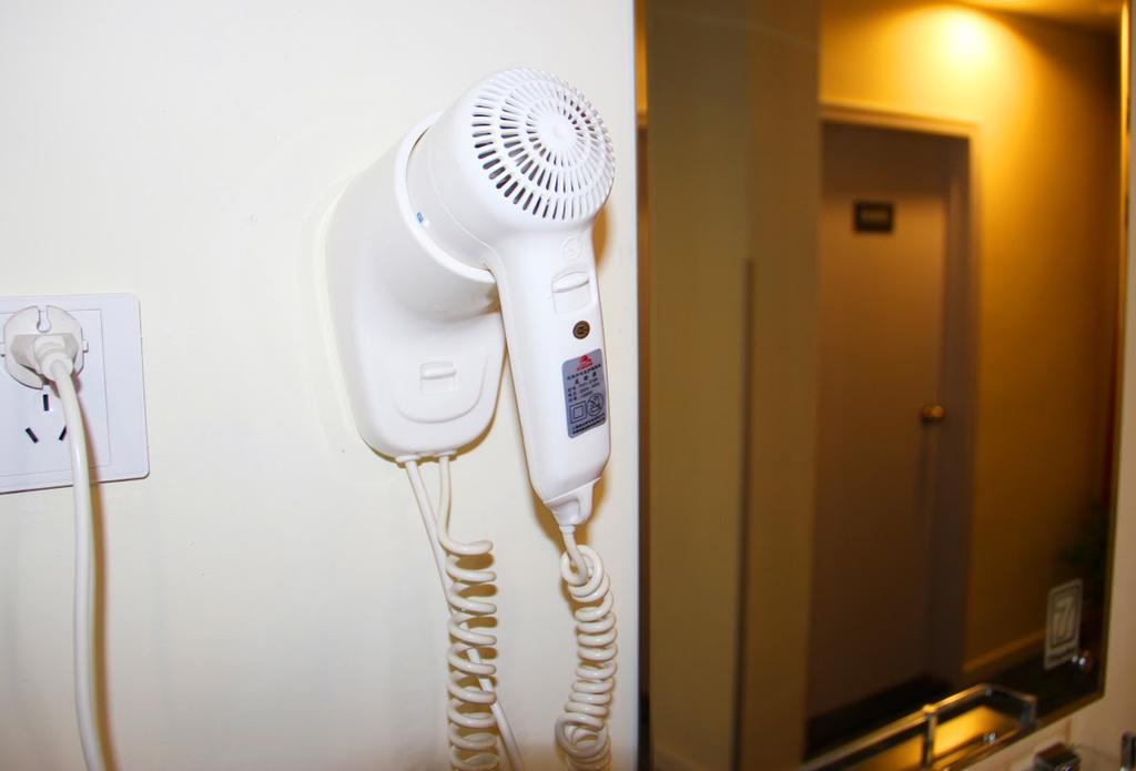 7Days Inn Qingdao Wusi Square Middle Xianggang Road Esterno foto