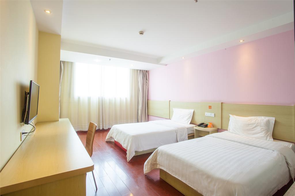 7Days Inn Qingdao Wusi Square Middle Xianggang Road Camera foto